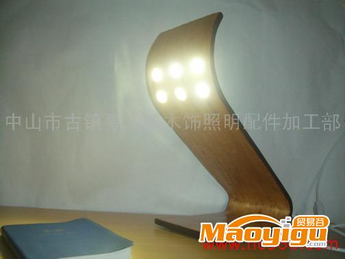 供應Wood desk lamp