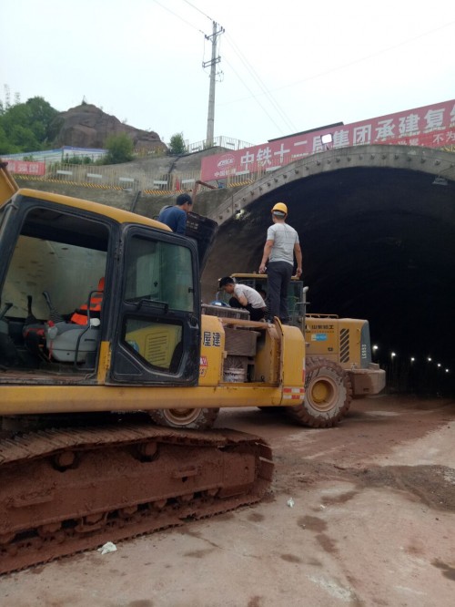 資陽市沃爾沃挖掘機(jī)維修專場(chǎng)解決